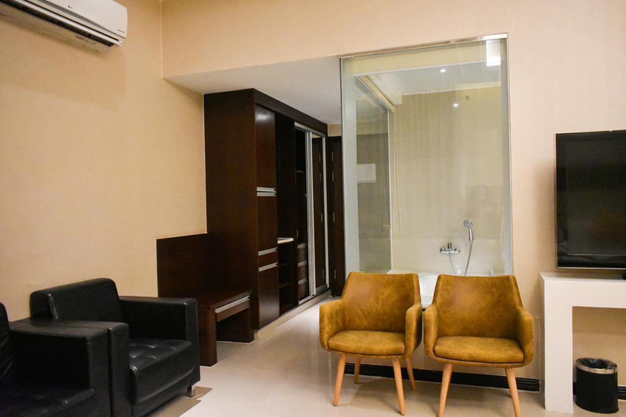 Mg Grand Hotel Olongapo Esterno foto