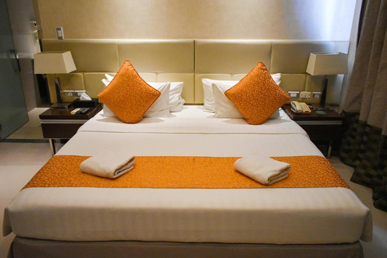 Mg Grand Hotel Olongapo Esterno foto